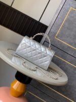 CHANEL 25S KELLY BAG 18 IN SILVER METALLIC LAMBSKIN WITH GOLD HARDWARE STYLE 1 - Image 11