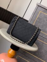 CHANEL 25S CLASSIC FLAP 26 CM IN GUNMETAL BLACK CANVAS EMBROIDERED MOTIF WITH GOLD HARDWARE - Image 12