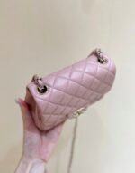 CHANEL 25S FLAP BAG 17 CM IN LIGHT PINK LAMBSKIN WITH GOLD HARDWARE - Image 13