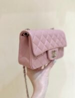 CHANEL 25S FLAP BAG 20 CM IN LIGHT PINK LAMBSKIN WITH GOLD HARDWARE - Image 5