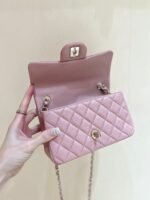 CHANEL 25S FLAP BAG 20 CM IN LIGHT PINK LAMBSKIN WITH GOLD HARDWARE - Image 7