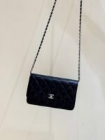 CHANEL 25S MINI FLAP BAG 19 IN BLACK CALFSKIN GOLD HARDWARE - Image 16