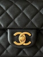 CHANEL 25S FLAP BAG 20 CM IN BLACK CAVIAR LEATHER WITH GOLD HARDWARE - Image 11