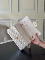 CHANEL 25S CLASSIC FLAP BAG 25 CM IN WHITE LAMBSKIN WITH GOLD HARDWARE - Image 8