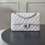 CHANEL 25S CLASSIC FLAP BAG 25 CM IN WHITE LAMBSKIN WITH SILVER HARDWARE - Image 10