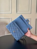 CHANEL 25S CLASSIC FLAP BAG 25 CM IN LIGHT BLUE LAMBSKIN WITH GOLD HARDWARE - Image 4
