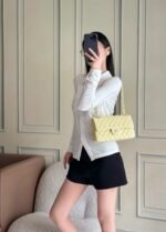 CHANEL 25S CLASSIC FLAP BAG 25 CM IN PALE BEIGE YELLOW LAMBSKIN WITH GOLD HARDWARE - Image 18