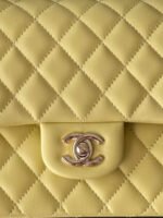CHANEL 25S CLASSIC FLAP BAG 25 CM IN LIGHT YELLOW LAMBSKIN WITH GOLD HARDWARE - Image 7