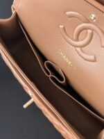 CHANEL 25S CLASSIC FLAP BAG 25 CM IN LIGHT BROWN LAMBSKIN WITH GOLD HARDWARE - Image 5