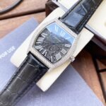 TORTUE 40MM DIAMOND BEZEL LEATHER STRAP - Image 15