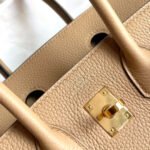 HM BIRKIN 25CM BEIGE TOGO LEATHER GOLD HARDWARE - Image 17