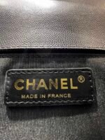 BOY BAG MEDIUM 25 BLACK CAVIAR GOLD HARDWARE - Image 9