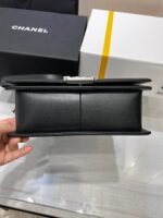 BOY BAG MEDIUM 25 BLACK CAVIAR RUTHENIUM HARDWARE - Image 6