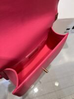 BOY BAG MEDIUM 25 RED CAVIAR GOLD HARDWARE - Image 18