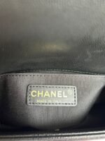 BOY BAG SMALL 20 BLACK CHEVRON CAVIAR GOLD HARDWARE - Image 8