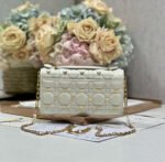 MISS LADY 21 BUTTERFLY STUD WHITE LAMBSKIN - Image 14