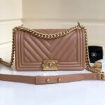 CC MEDIUM 25 BOY BAG IN ASH BROWN LAMBSKIN SILVER HARDWARE - Image 9