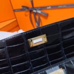 KELLY CUT 31 IN BLACK SHINY ALLIGATOR LEATHER WITH GOLD HARDWARE - Image 13