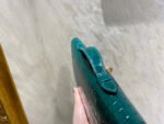 KELLY CUT 31 IN PINE GREEN SHINNY ALLIGATOR LEATHER WITH GOLD HARDWARE - Image 5
