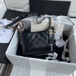 CC GABRIELLE MINI 20 HOBO BAG IN BLACK CALFSKIN - Image 2