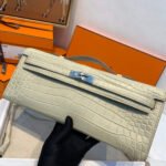 KELLY CUT 31 IN PEARL GRAY ALLIGATOR LEATHER WITH SILVER HARDWARE - Image 11