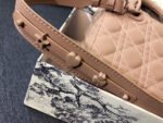 MEDIUM LADY 20 BAG IN CAMEL BROWN CALFSKIN - Image 7