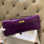 KELLY CUT 31 IN VIOLET PURPLE ALLIGATOR LEATHER WITH GOLD HARDWARE - Image 3