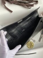 KELLY CUT 31 IN BLACK ALLIGATOR LEATHER WITH SILVER HARDWARE - Image 16