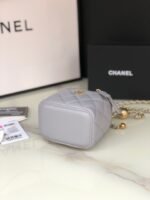 CC MINI 11 VANITY CHAIN IN LIGHT GREY CALFSKIN GOLD HARDWARE - Image 16