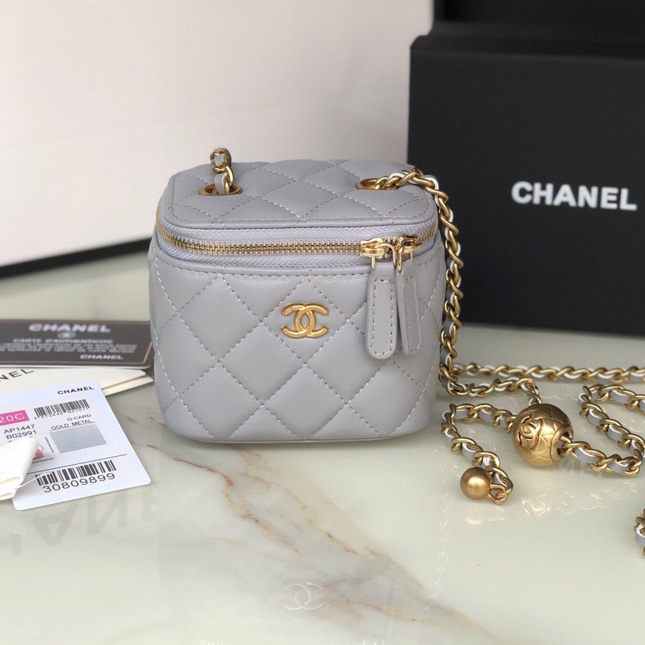 20210604_i1622791386_4588_0_jpg CC MINI 11 VANITY CHAIN IN LIGHT GREY CALFSKIN GOLD HARDWARE - Image 1