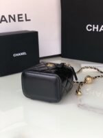 CC MINI 11 VANITY CHAIN IN BLACK CALFSKIN GOLD HARDWARE - Image 16