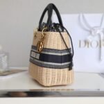 LADY 24 BASKET BAG IN BLACK OBLIQUE JACQUARD MIX BEIGE WICKER - Image 5