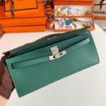 KELLY CUT 31 IN GREEN FOREST CALFSKIN WITH SILVER HARDWARE - Image 2