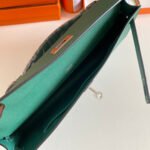 KELLY CUT 31 IN GREEN FOREST CALFSKIN WITH SILVER HARDWARE - Image 17