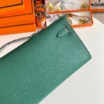 KELLY CUT 31 IN GREEN FOREST CALFSKIN WITH GOLD HARDWARE - Image 17
