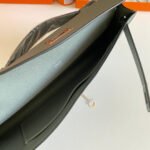 KELLY CUT 31 IN SEAFOAM GREEN CALFSKIN WITH SILVER HARDWARE - Image 15