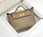 HM 26S 24/24 29MM IN BROWN EVERCOLOR CALFSKIN GOLD KELLY BUCKLE - Image 2