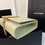 KATE TASSEL 24 CROCODILE PATTERN CALFSKIN WHITE WITH GOLD LOGO - Image 4