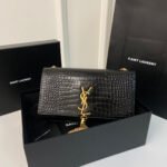KATE TASSEL 24 CROCODILE PATTERN CALFSKIN BLACK WITH GOLD LOGO - Image 10