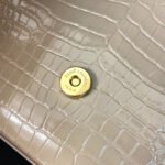 KATE TASSEL 24 CROCODILE PATTERN CALFSKIN BEIGE CREAM WITH GOLD LOGO - Image 14