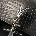 KATE TASSEL 24 CROCODILE PATTERN CALFSKIN BLACK WITH SILVER LOGO - Image 18