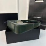LE 5 À 7 BAG 24 DARK GREEN CALFSKIN - Image 7