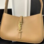 LE 5 À 7 BAG 24 YELLOW CREAM CALFSKIN - Image 2