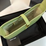 LE 5 À 7 BAG 24 LIGHT GREEN CALFSKIN - Image 9