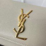 KATE 20 SMALL IN CALFSKIN WHITE WITH GOLD LOGO - Image 5