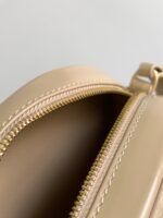 SMOOTH CALFSKIN 16 OVAL BEIGE CREAM BAG - Image 14