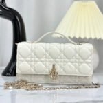 LADY 21 CHAIN BAG IN WHITE LAMBSKIN - Image 10
