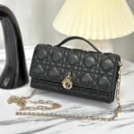 LADY CHAIN BAG 21 IN BLACK LAMBSKIN - Image 2