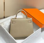 KELLY 28CM IN TRENCH EPSOM CALFSKIN GOLD HARDWARE - Image 3