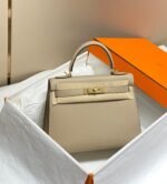 KELLY 28CM IN TRENCH EPSOM CALFSKIN GOLD HARDWARE - Image 10